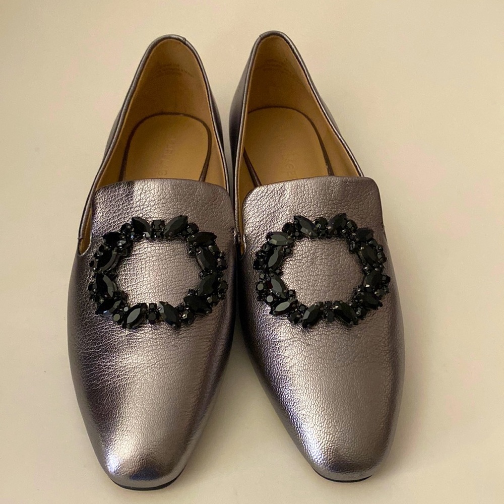 NWOB Karl Lagerfeld gray flats size: 6.5